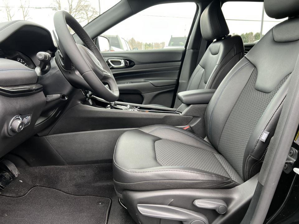 new 2026 Jeep Compass car, priced at $31,556