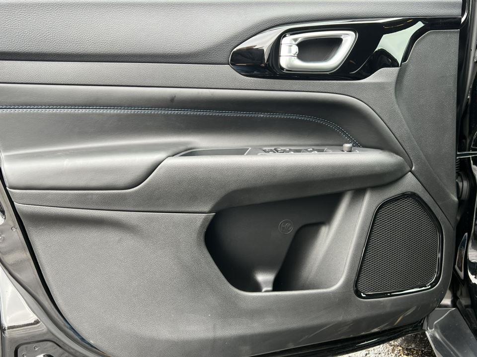 new 2026 Jeep Compass car, priced at $31,556