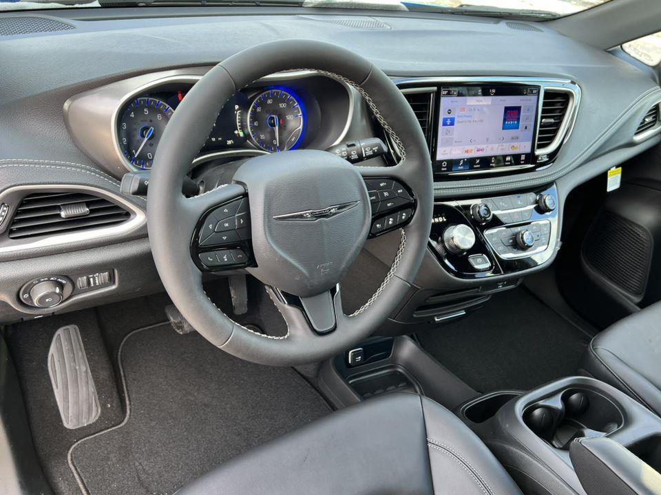 new 2026 Chrysler Pacifica car, priced at $46,506