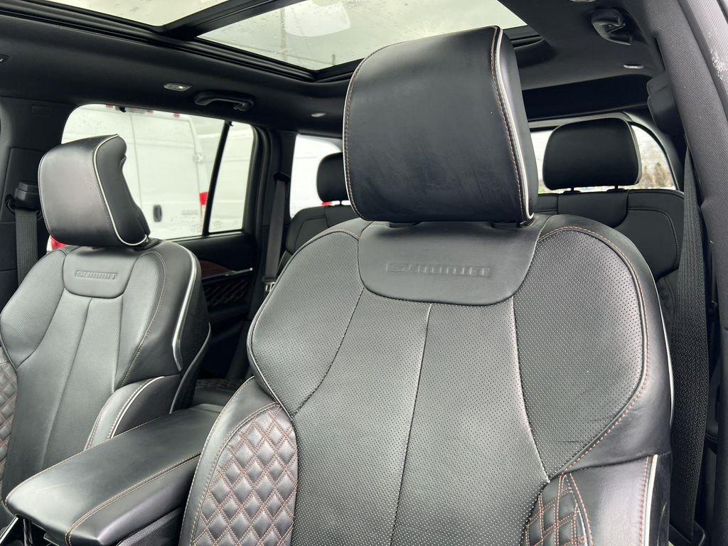 used 2023 Jeep Grand Cherokee car, priced at $39,995