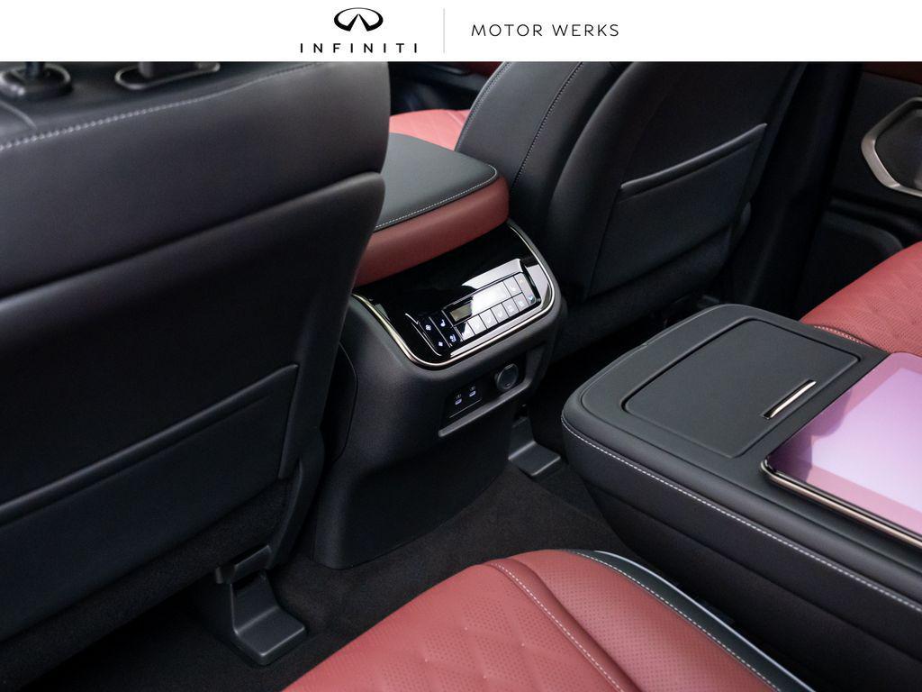 new 2027 INFINITI QX80 car, priced at $117,907