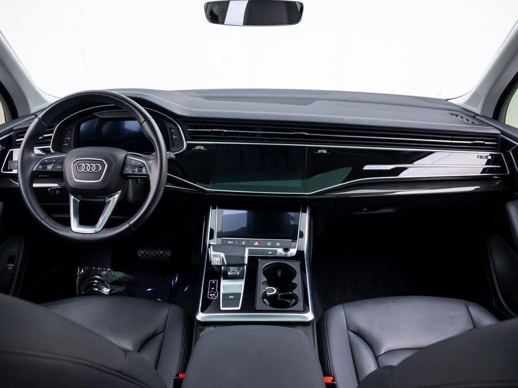 used 2024 Audi Q7 car, priced at $37,912