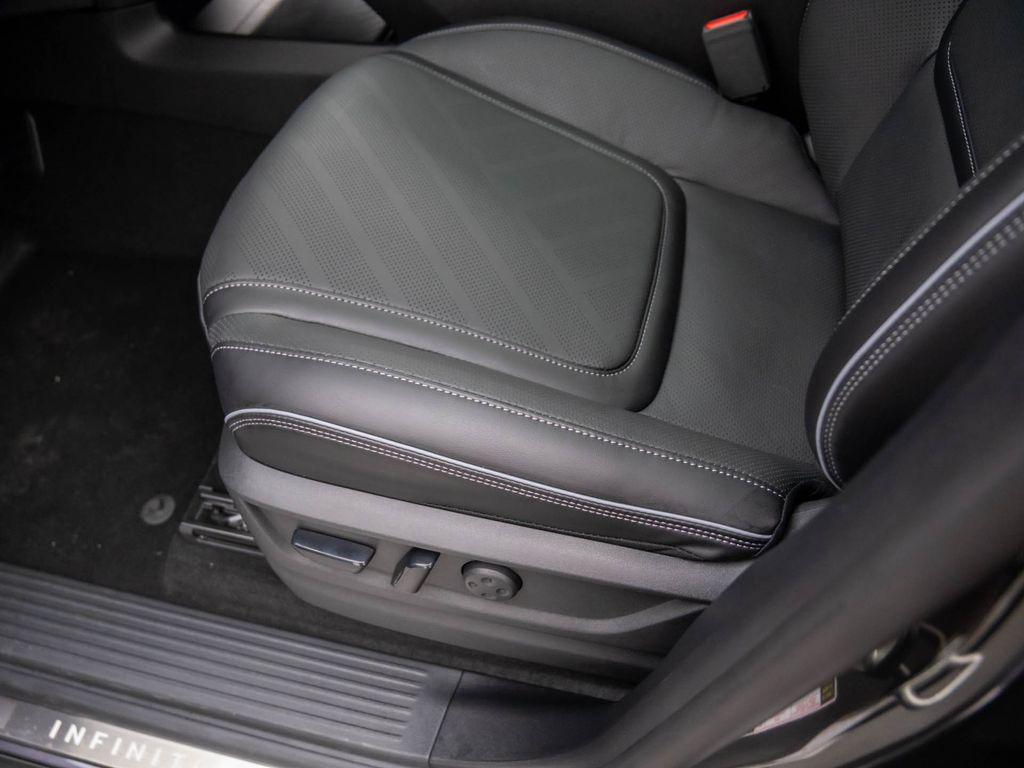 new 2026 INFINITI QX80 car, priced at $85,971