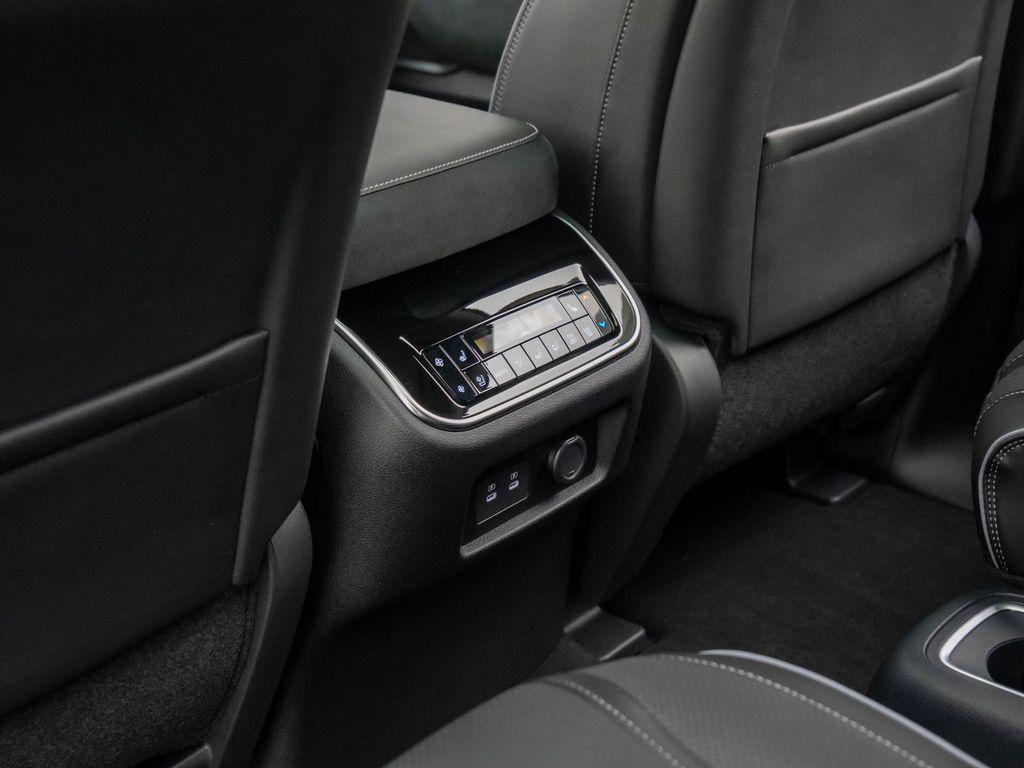 new 2026 INFINITI QX80 car, priced at $85,971