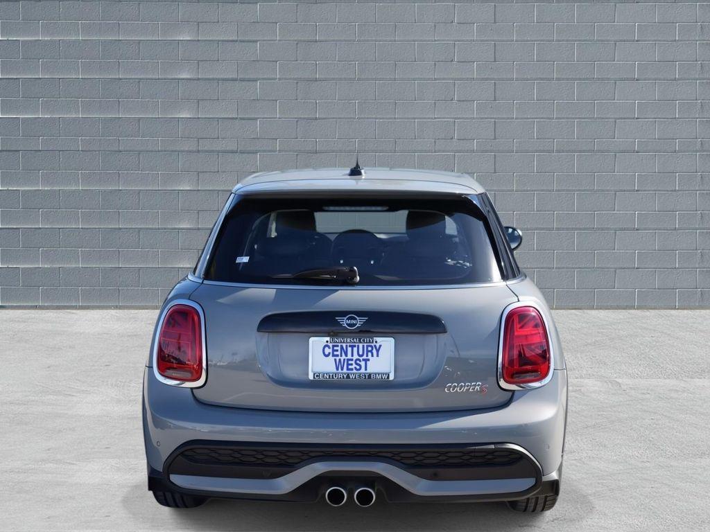 used 2022 MINI Hardtop car, priced at $22,880