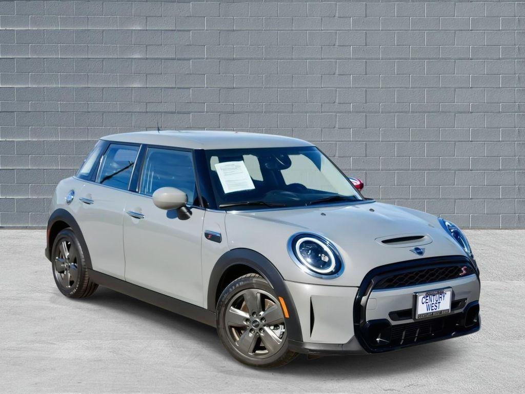 used 2022 MINI Hardtop car, priced at $22,880