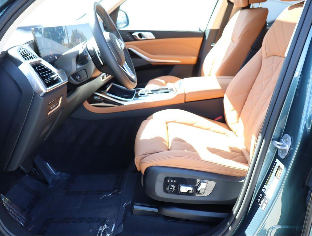 used 2026 BMW X7 car, priced at $85,825