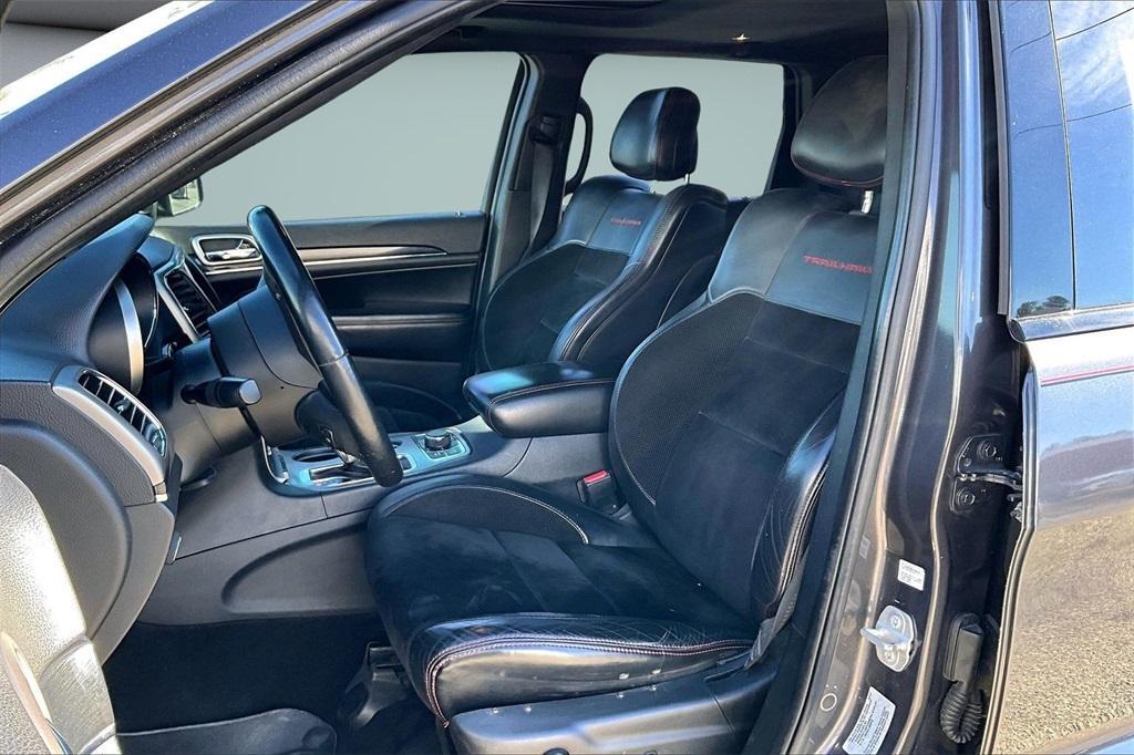 used 2017 Jeep Grand Cherokee car, priced at $20,399