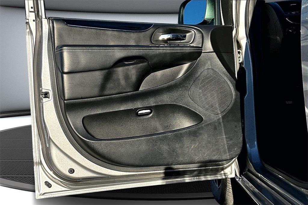 used 2019 Dodge Grand Caravan car, priced at $8,699