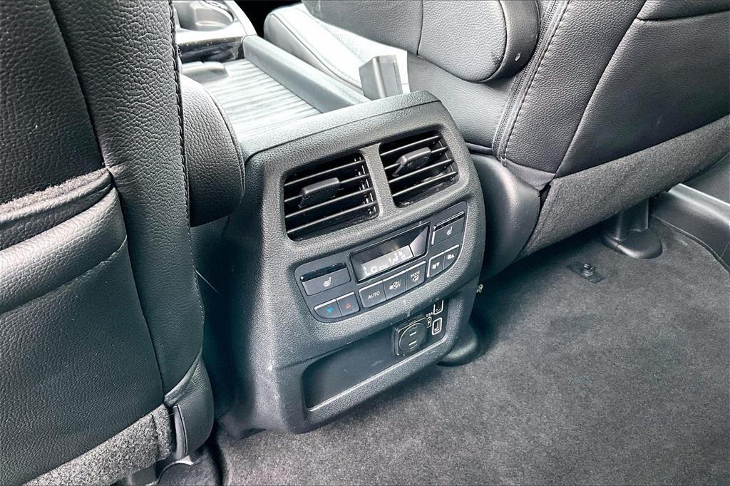 used 2022 Honda Passport car, priced at $25,899