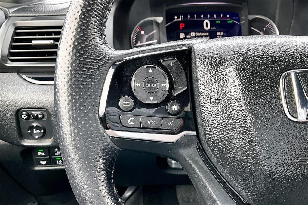 used 2022 Honda Passport car, priced at $25,899