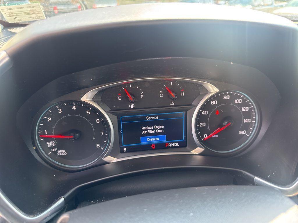 used 2022 Chevrolet Equinox car, priced at $19,999