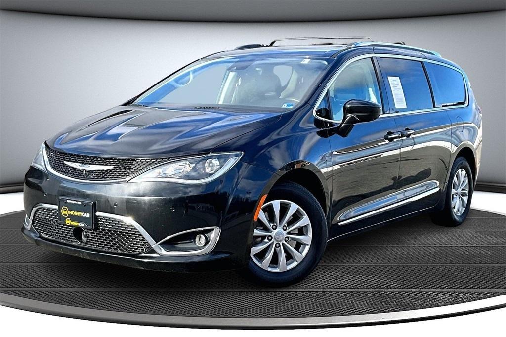 used 2018 Chrysler Pacifica car, priced at $14,399