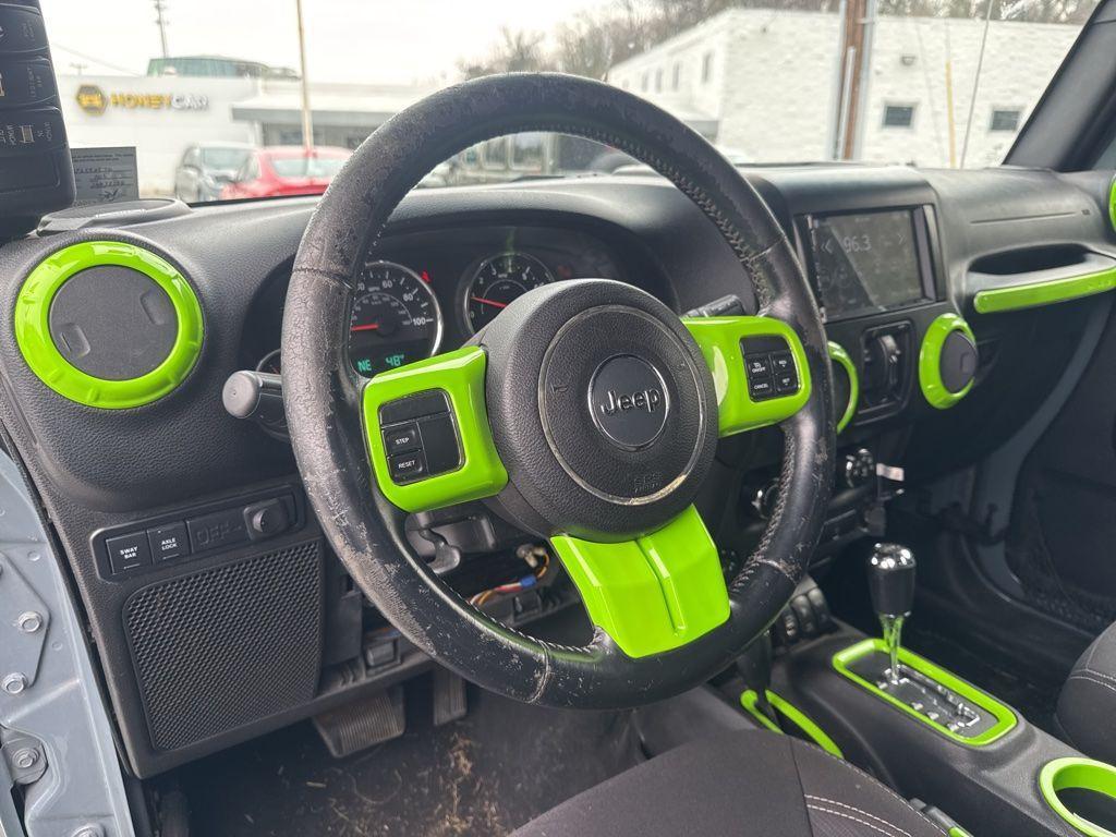 used 2015 Jeep Wrangler Unlimited car, priced at $17,599