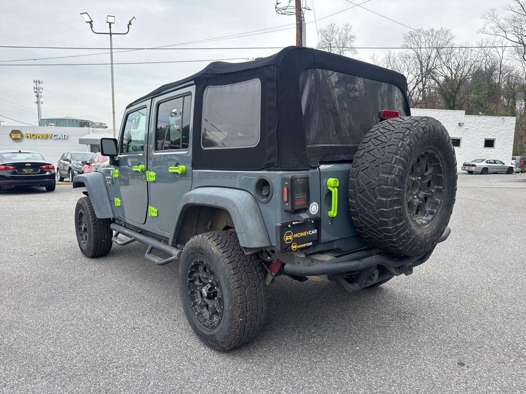 used 2015 Jeep Wrangler Unlimited car, priced at $17,599
