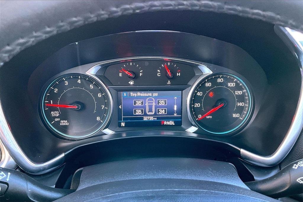 used 2022 Chevrolet Equinox car, priced at $18,999