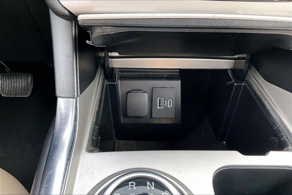 used 2023 Ford Explorer car, priced at $27,999
