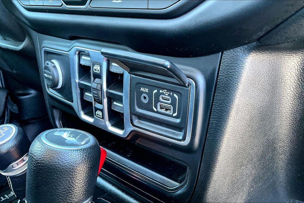 used 2021 Jeep Wrangler Unlimited car, priced at $25,999