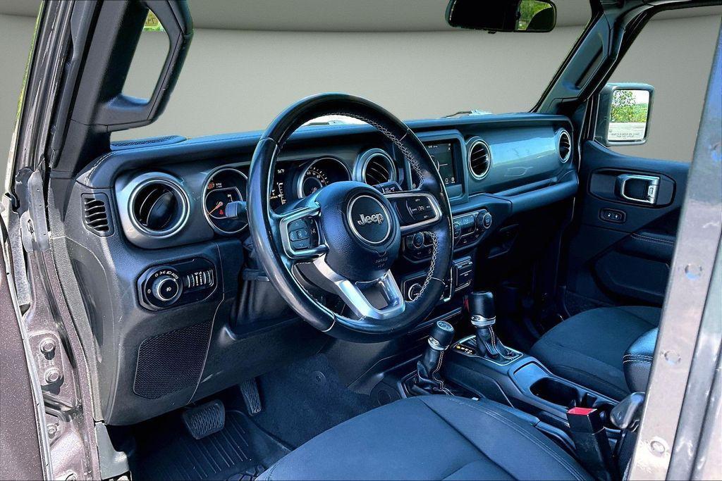 used 2021 Jeep Wrangler Unlimited car, priced at $25,999