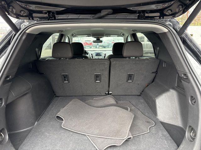 used 2024 Chevrolet Equinox car, priced at $21,999