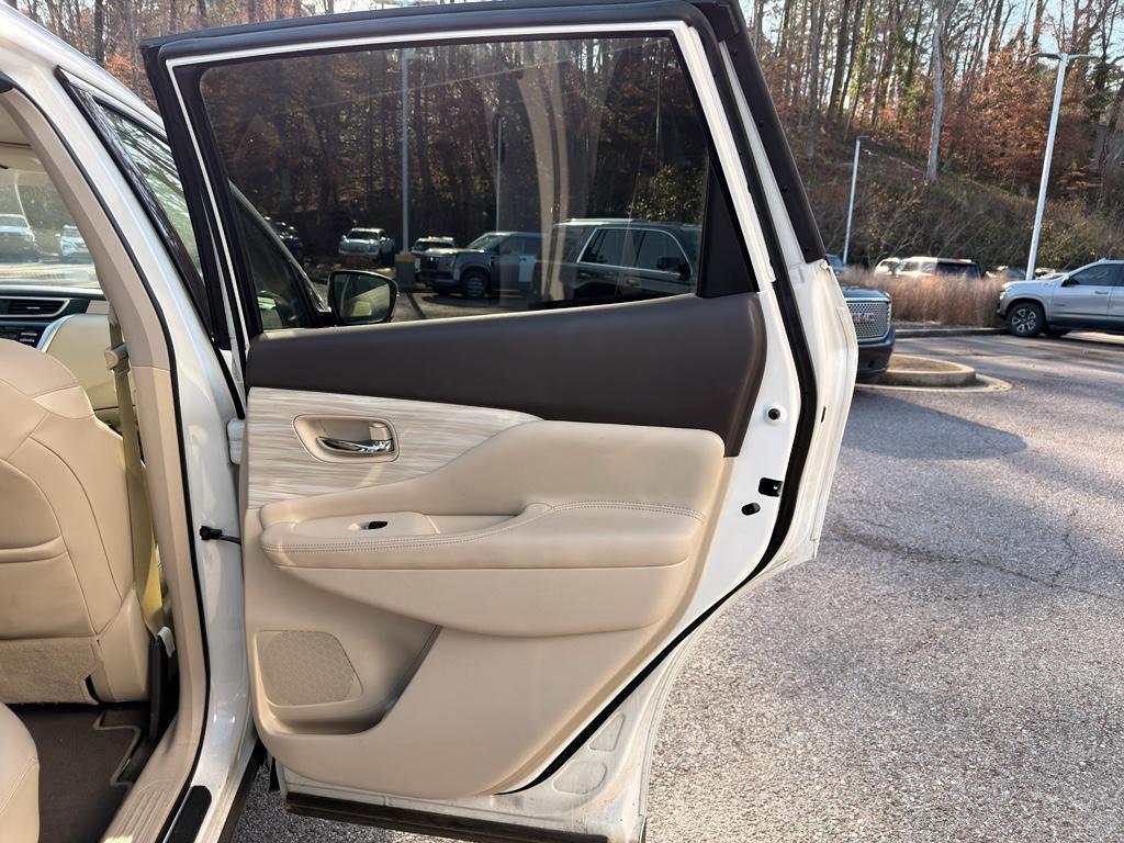 used 2018 Nissan Murano car, priced at $17,899