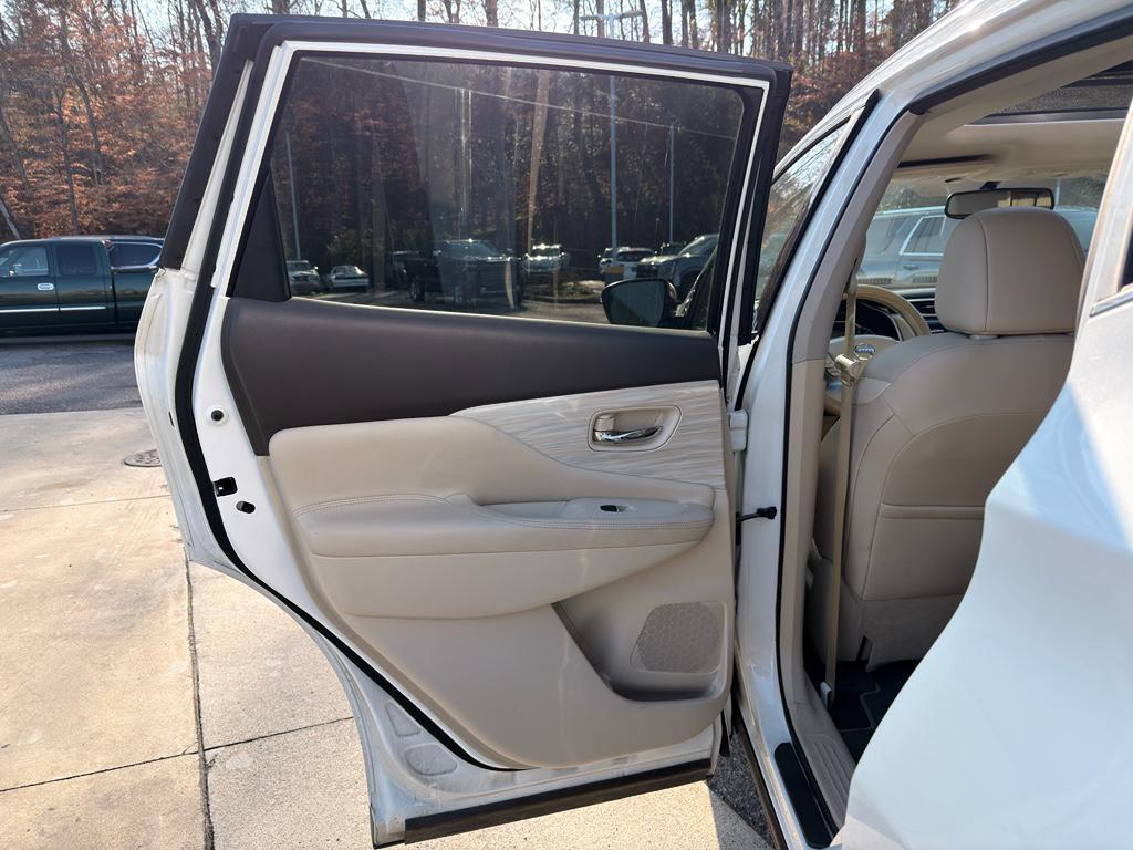 used 2018 Nissan Murano car, priced at $17,899