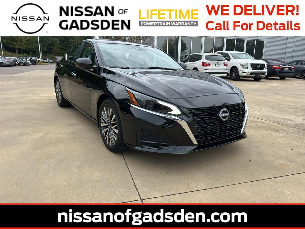 new 2025 Nissan Altima car, priced at $27,990