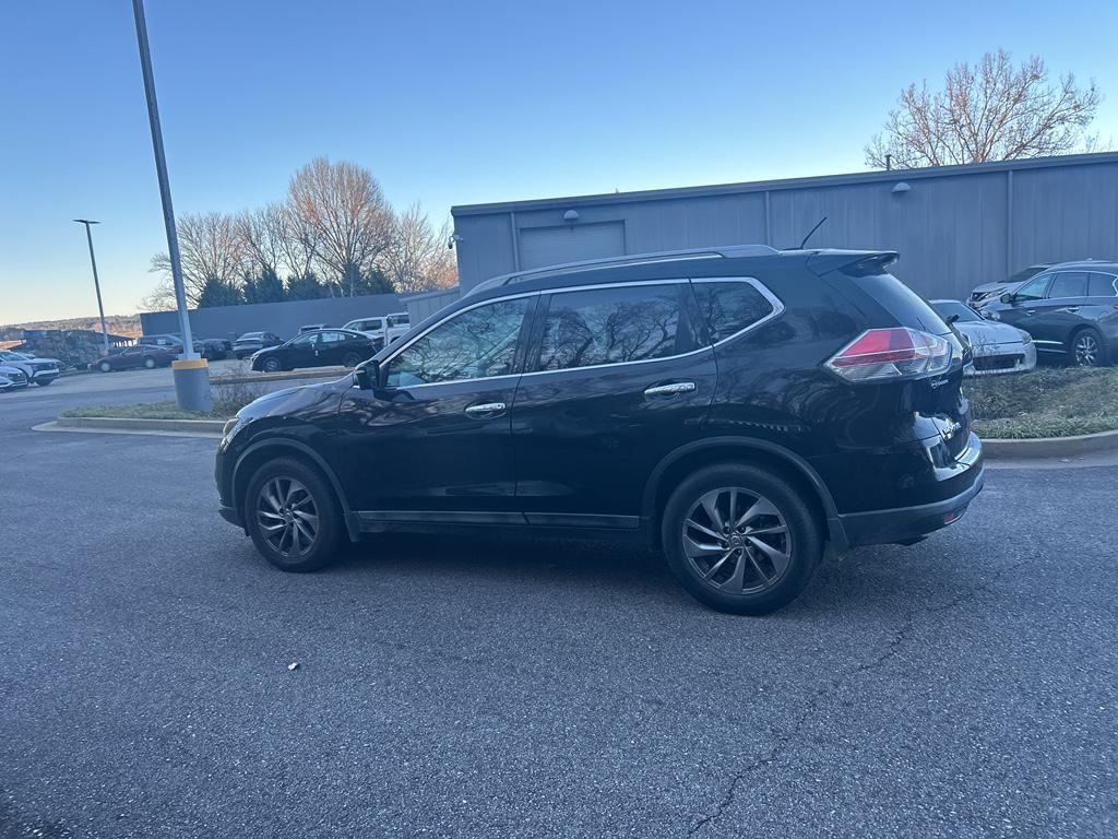 used 2015 Nissan Rogue car, priced at $8,900