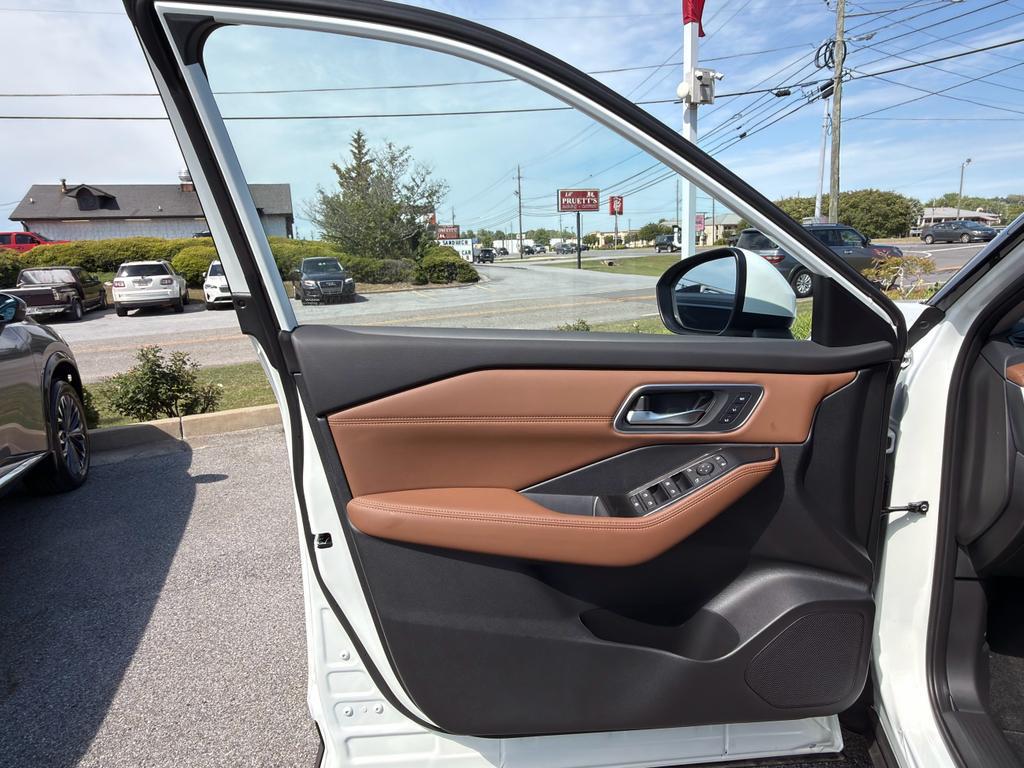 new 2026 Nissan Rogue car, priced at $42,345