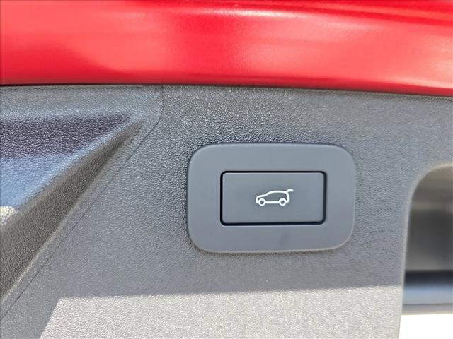 new 2025 Land Rover Discovery Sport car, priced at $55,718