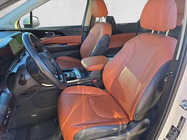 used 2022 Kia Carnival car, priced at $31,995