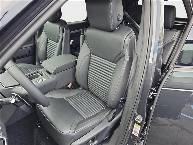 new 2025 Land Rover Discovery car, priced at $73,868