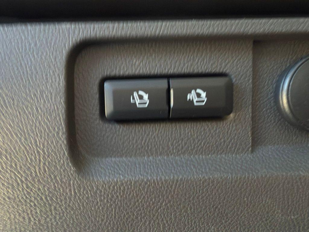 used 2020 Lincoln Nautilus car, priced at $22,500