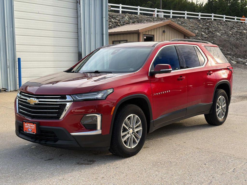 used 2023 Chevrolet Traverse car, priced at $29,990
