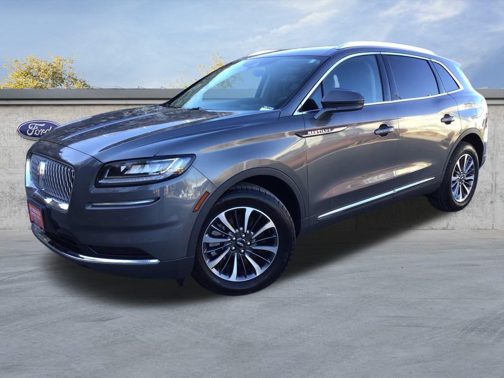 used 2022 Lincoln Nautilus car, priced at $28,750