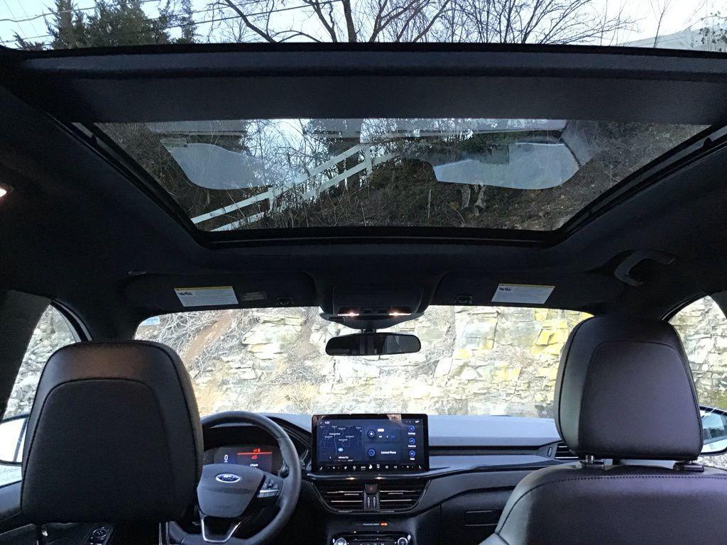 used 2023 Ford Escape car, priced at $23,350