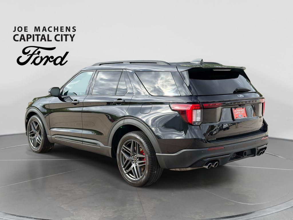 used 2025 Ford Explorer car, priced at $43,602