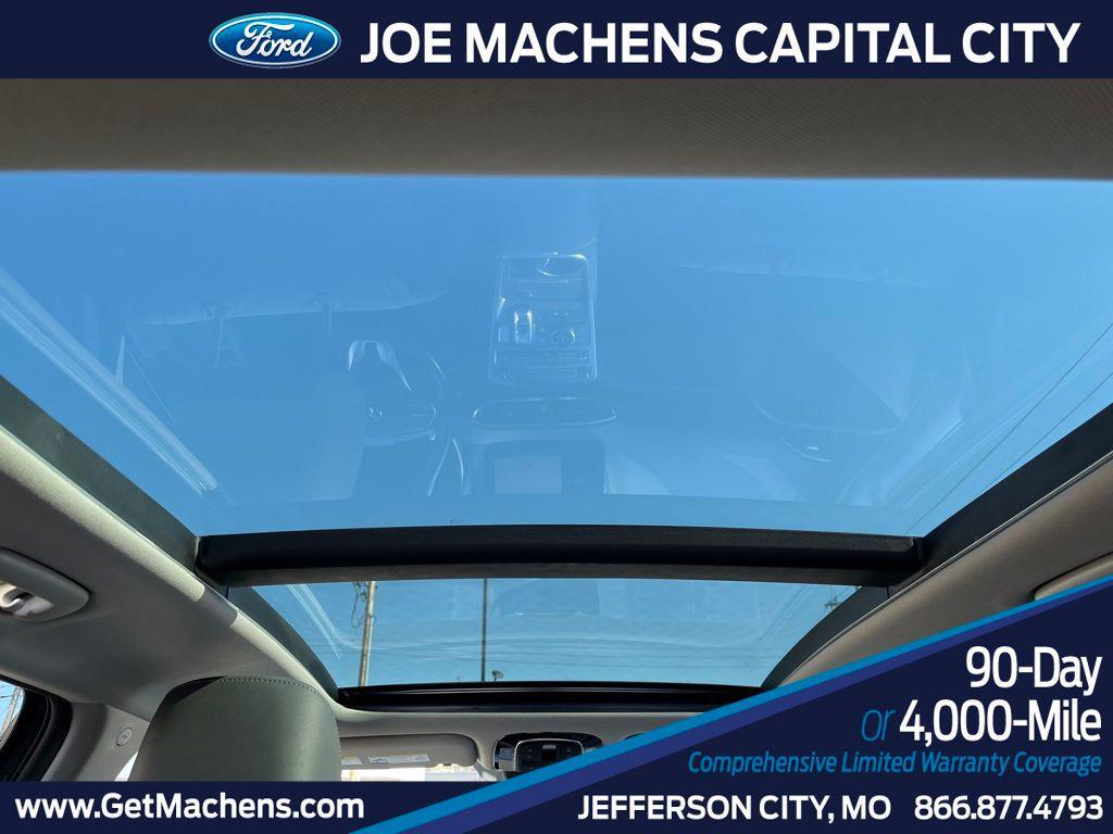 used 2023 Hyundai Santa Fe car, priced at $24,890