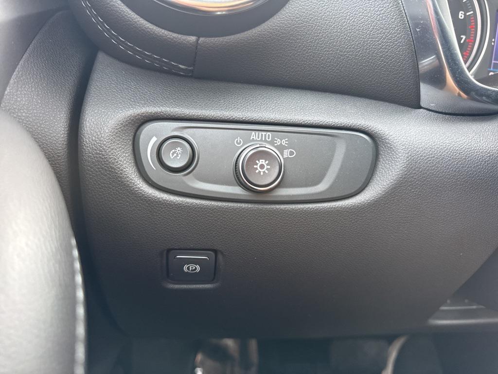 used 2022 Chevrolet Blazer car, priced at $23,307