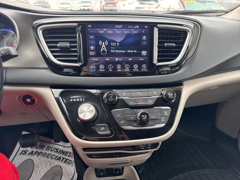 used 2020 Chrysler Pacifica car, priced at $16,760