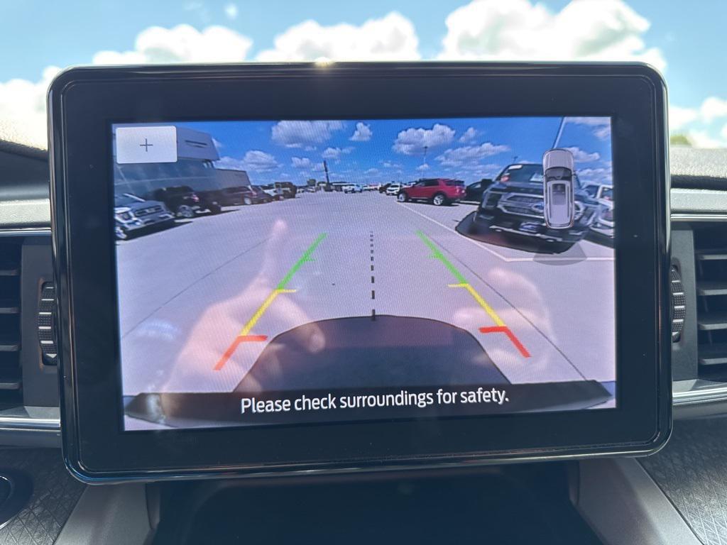 used 2023 Ford Explorer car, priced at $37,154