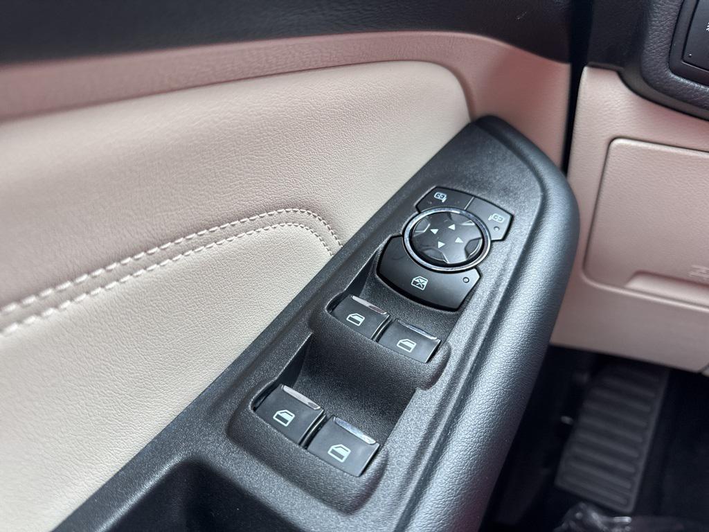 used 2024 Ford Edge car, priced at $26,699