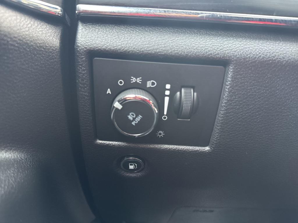 used 2020 Jeep Grand Cherokee car, priced at $20,322