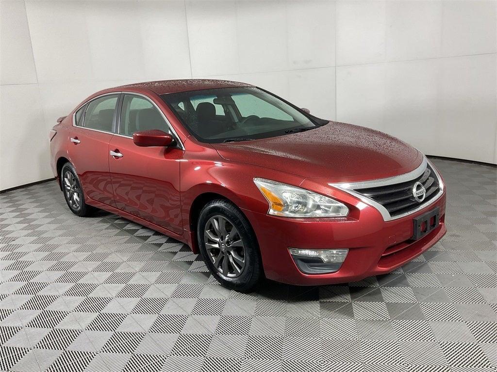 used 2015 Nissan Altima car, priced at $8,998