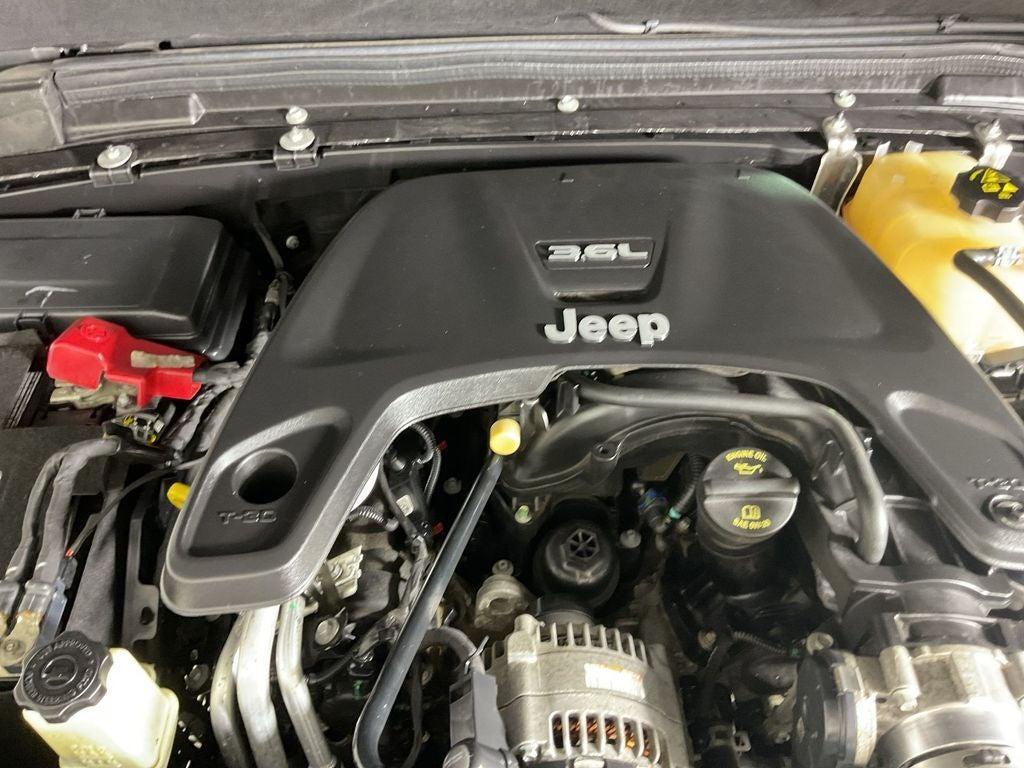 used 2020 Jeep Wrangler Unlimited car, priced at $25,498