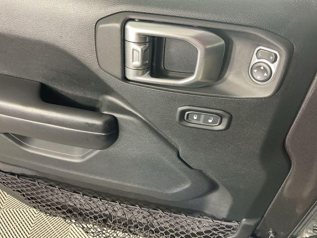 used 2020 Jeep Wrangler Unlimited car, priced at $25,498