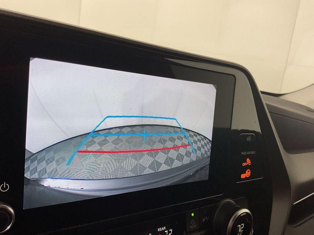 used 2024 Toyota Highlander car, priced at $37,598