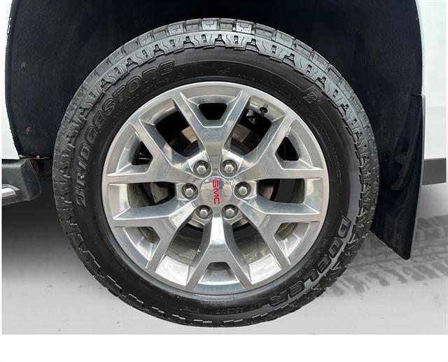 used 2017 GMC Yukon car, priced at $19,990