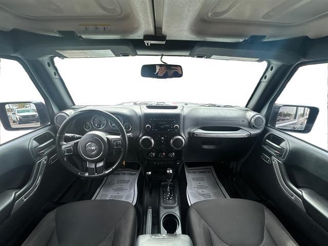 used 2015 Jeep Wrangler Unlimited car, priced at $14,990