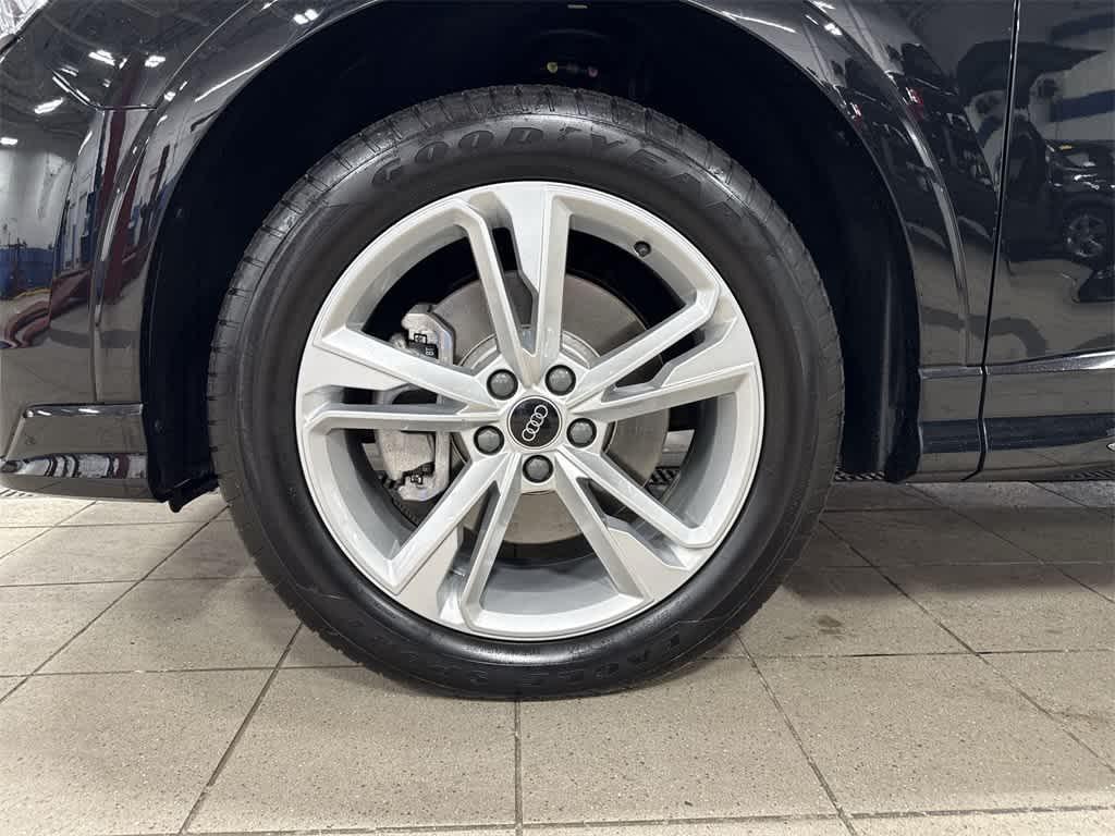used 2024 Audi Q3 car, priced at $32,149